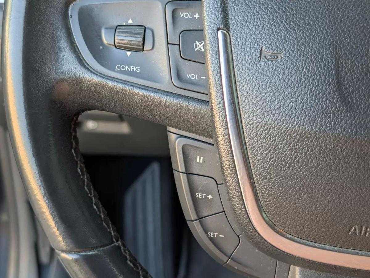 peugeot-508-2011-gasolina-1598cc