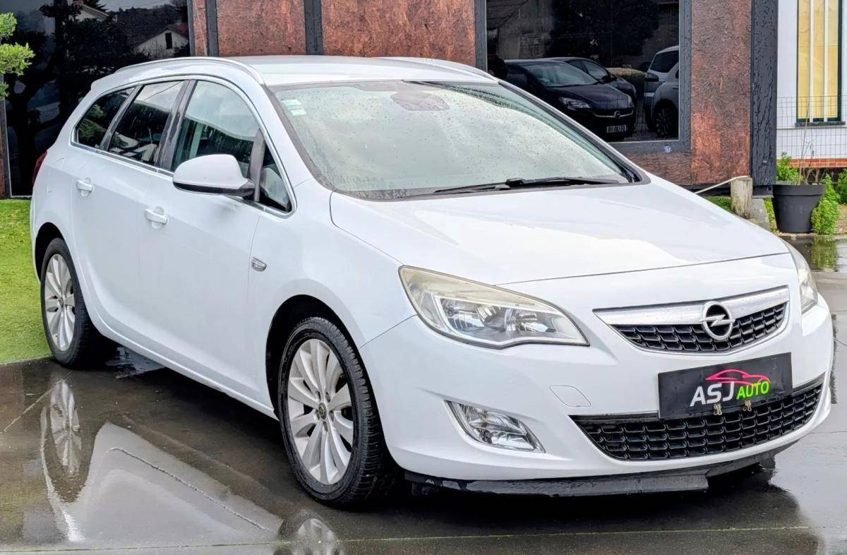 opel-astra-2012-diesel-1248cc