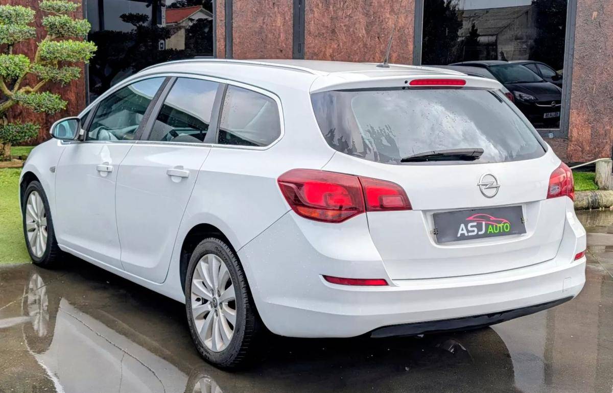 opel-astra-2012-diesel-1248cc