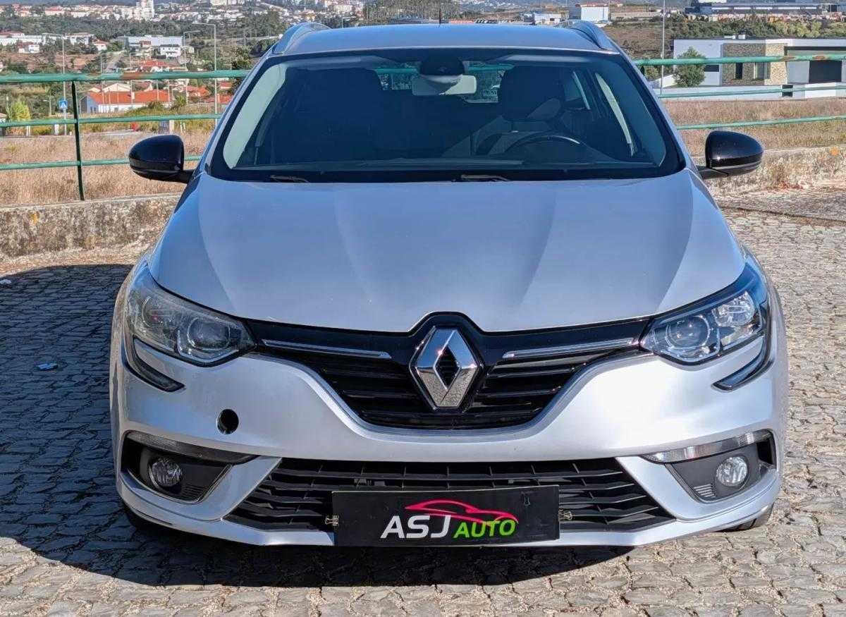 renault-megane-sport-tourer-2019-diesel-1461cc