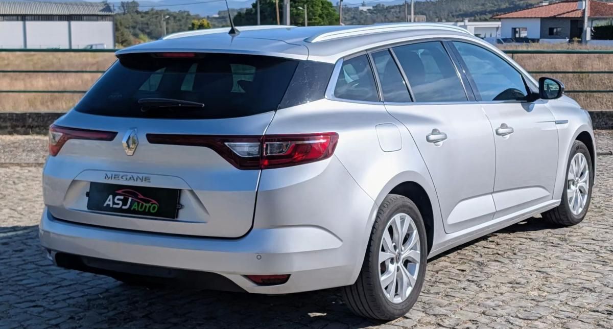 renault-megane-sport-tourer-2019-diesel-1461cc