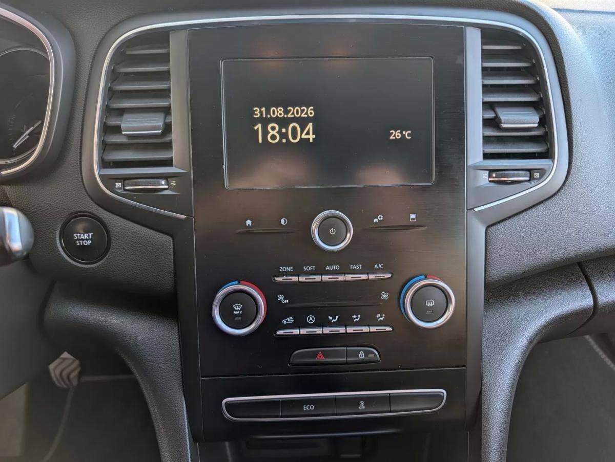 renault-megane-sport-tourer-2019-diesel-1461cc