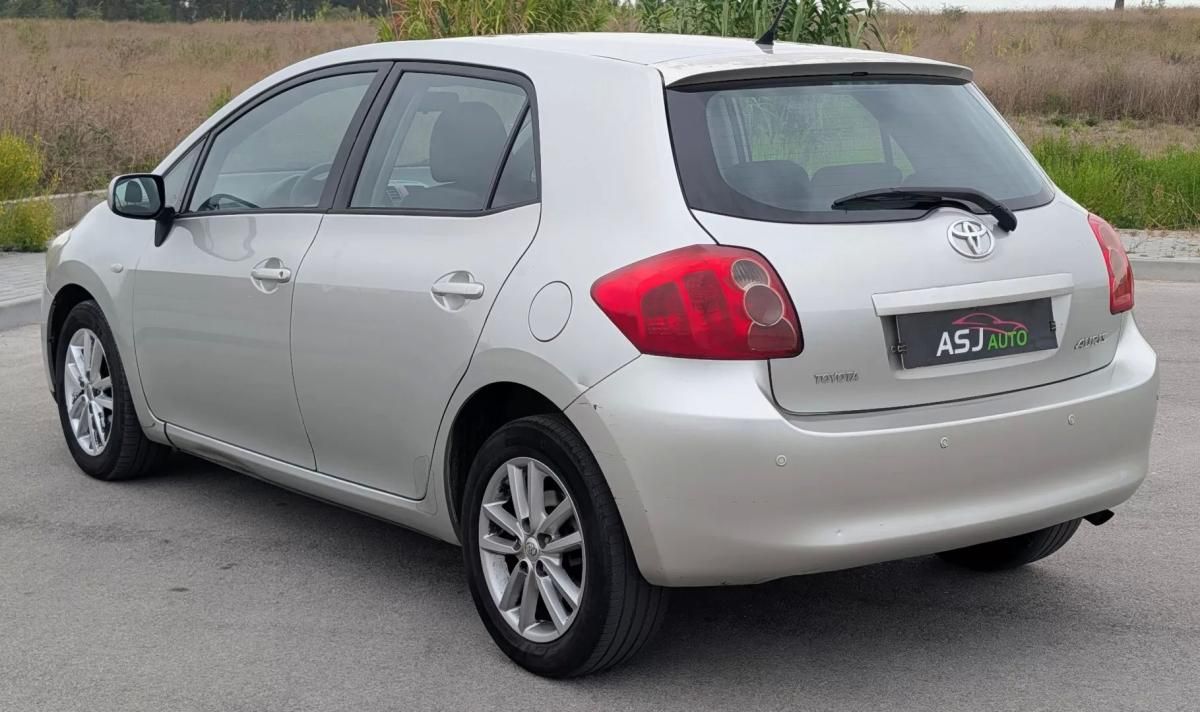 toyota-auris-2009-gasolina-1329cc