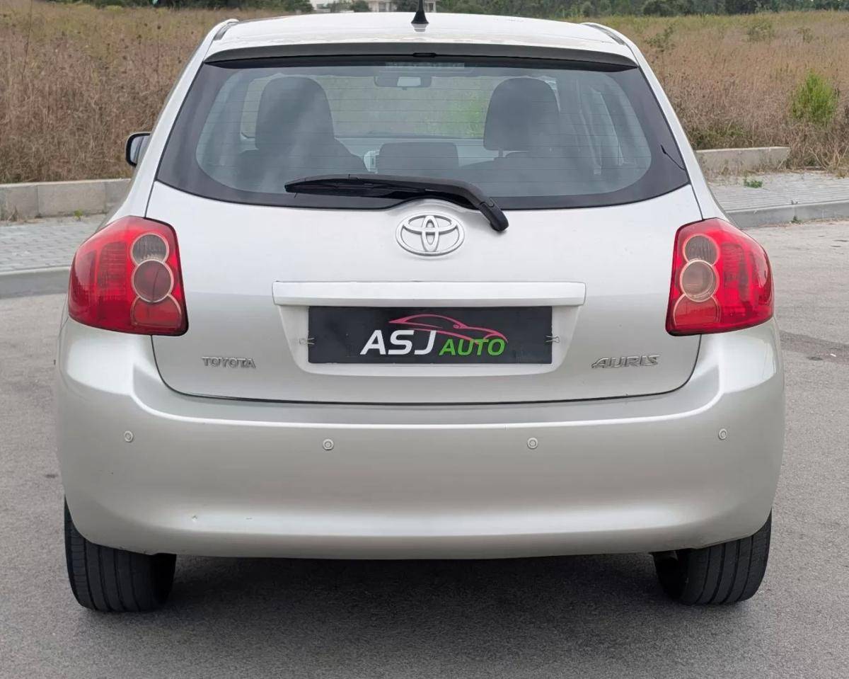 toyota-auris-2009-gasolina-1329cc