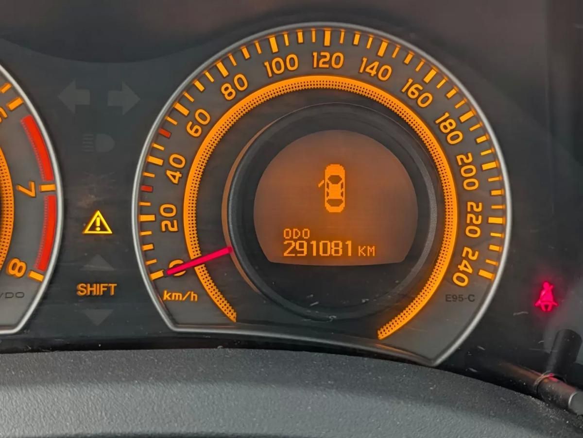 toyota-auris-2009-gasolina-1329cc