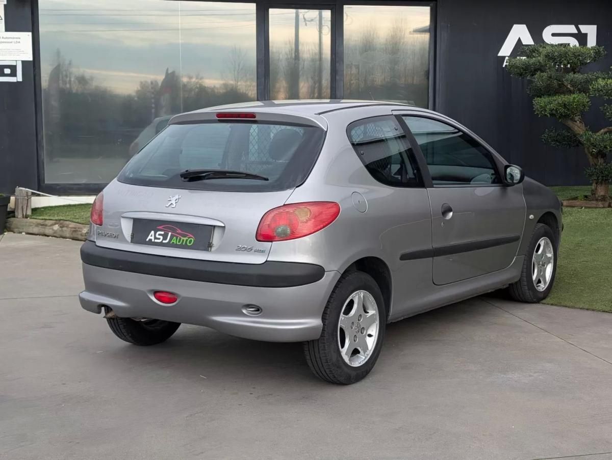 peugeot-206-2005-diesel-1400cc
