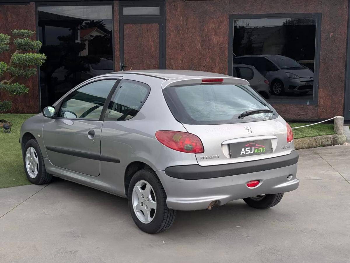 peugeot-206-2005-diesel-1400cc