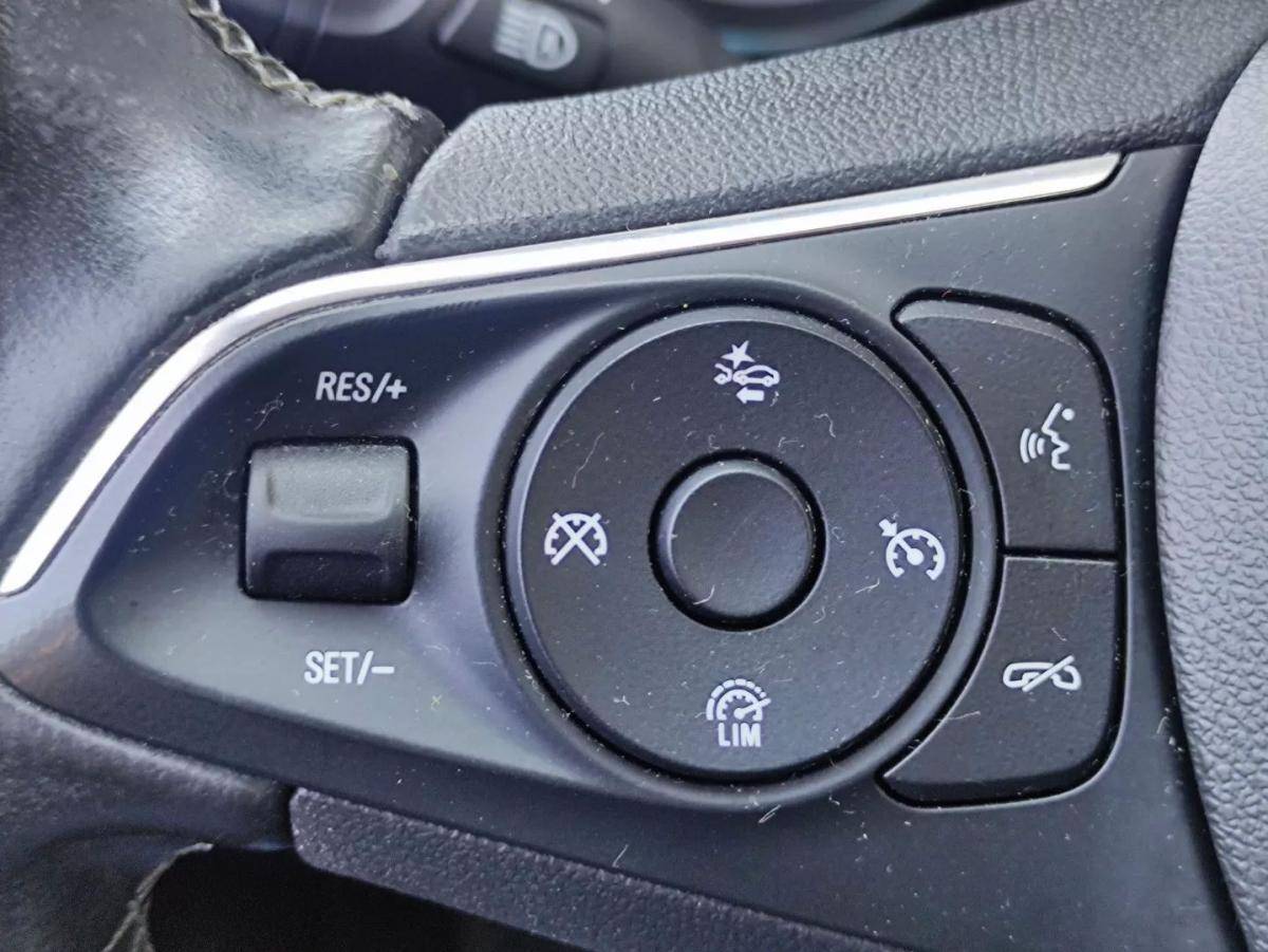 opel-insignia-grand-sport-2018-diesel-1598cc