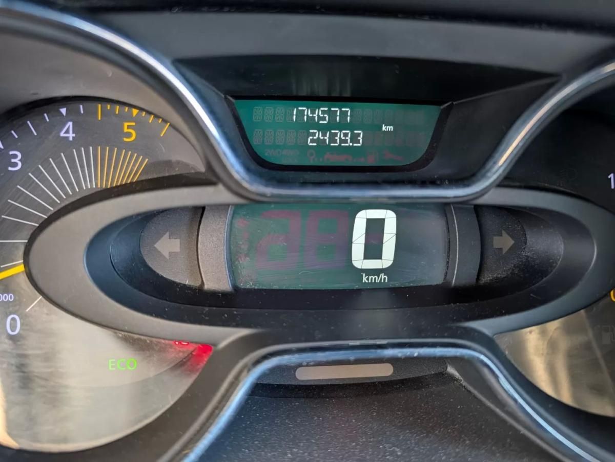 renault-captur-2015-diesel-1461cc