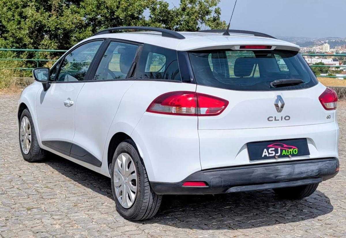 renault-clio-sport-tourer-2014-diesel-1461cc