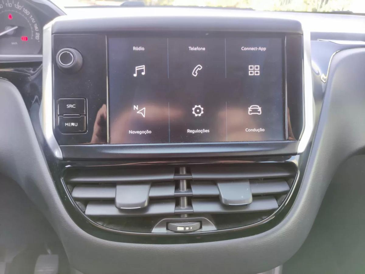 peugeot-208-2019-diesel-1499cc