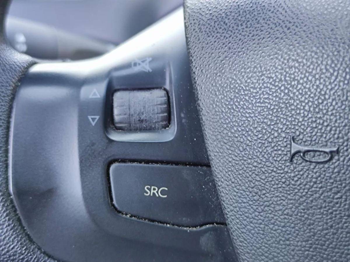 peugeot-208-2019-diesel-1499cc
