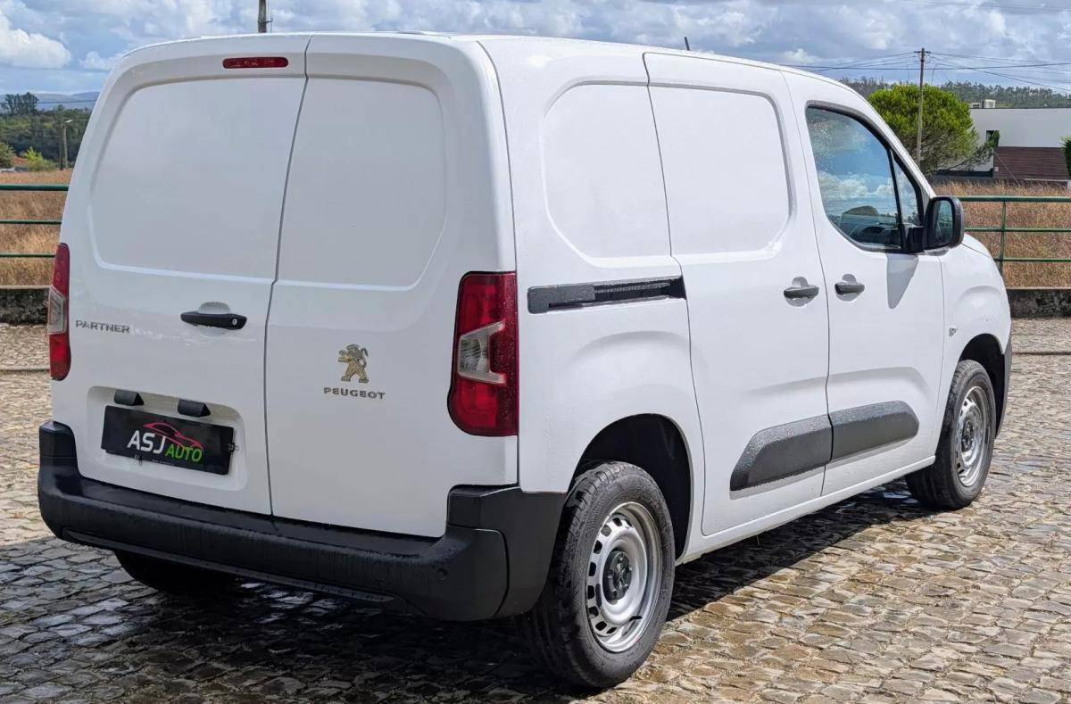 peugeot-partner-2021-diesel-1499cc