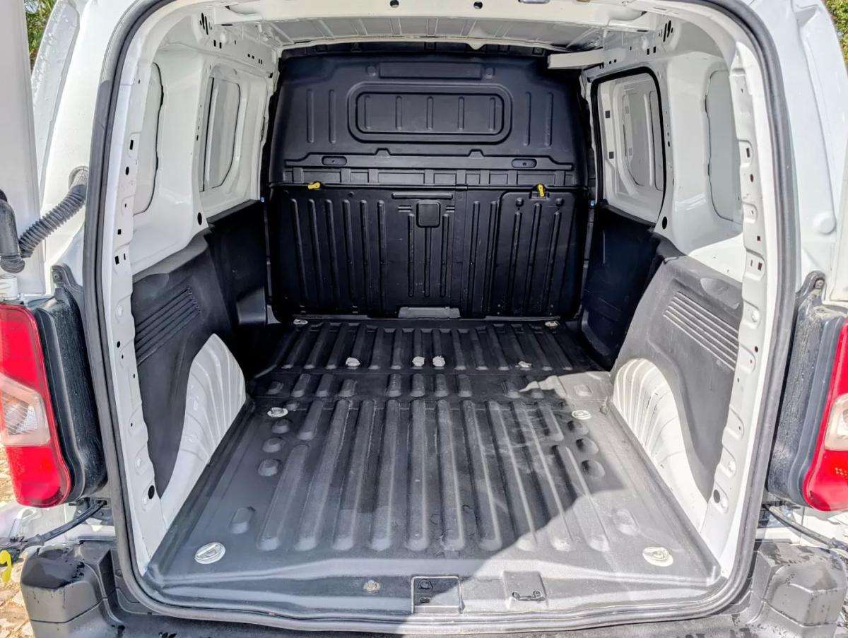 peugeot-partner-2021-diesel-1499cc