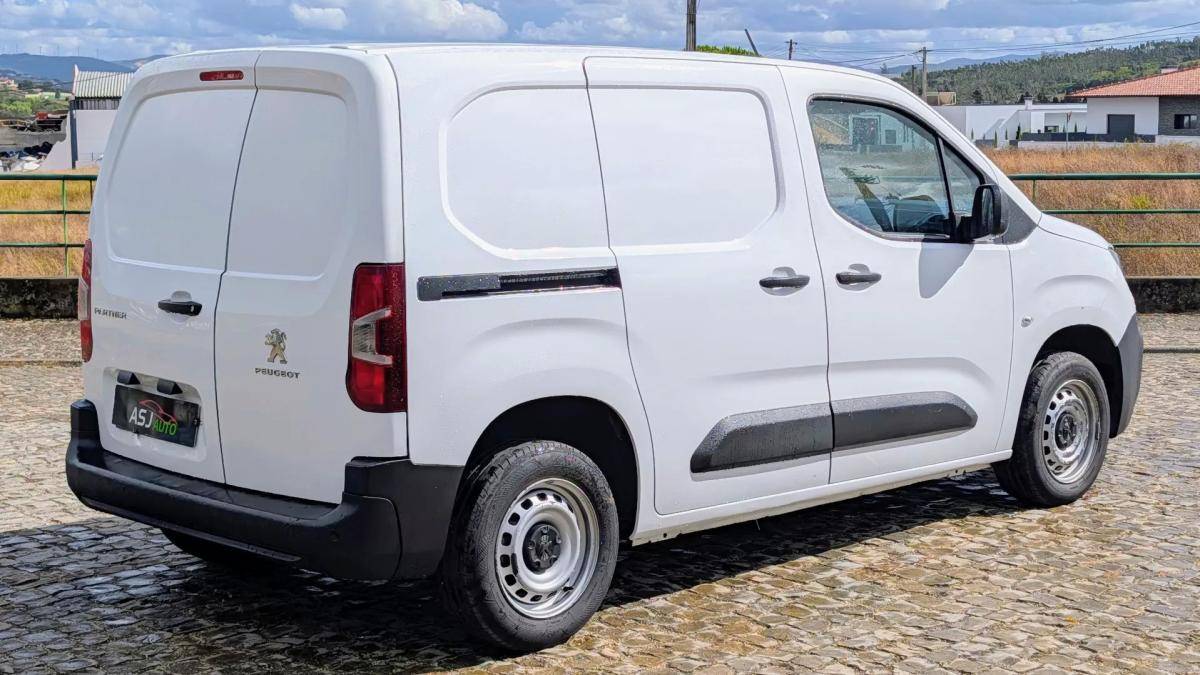 peugeot-partner-2021-diesel-1499cc
