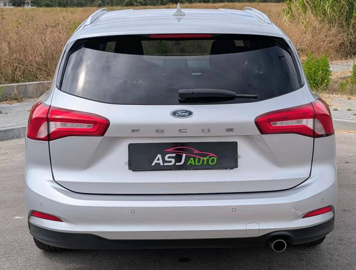 ford-focus-sw-2019-diesel-1499cc