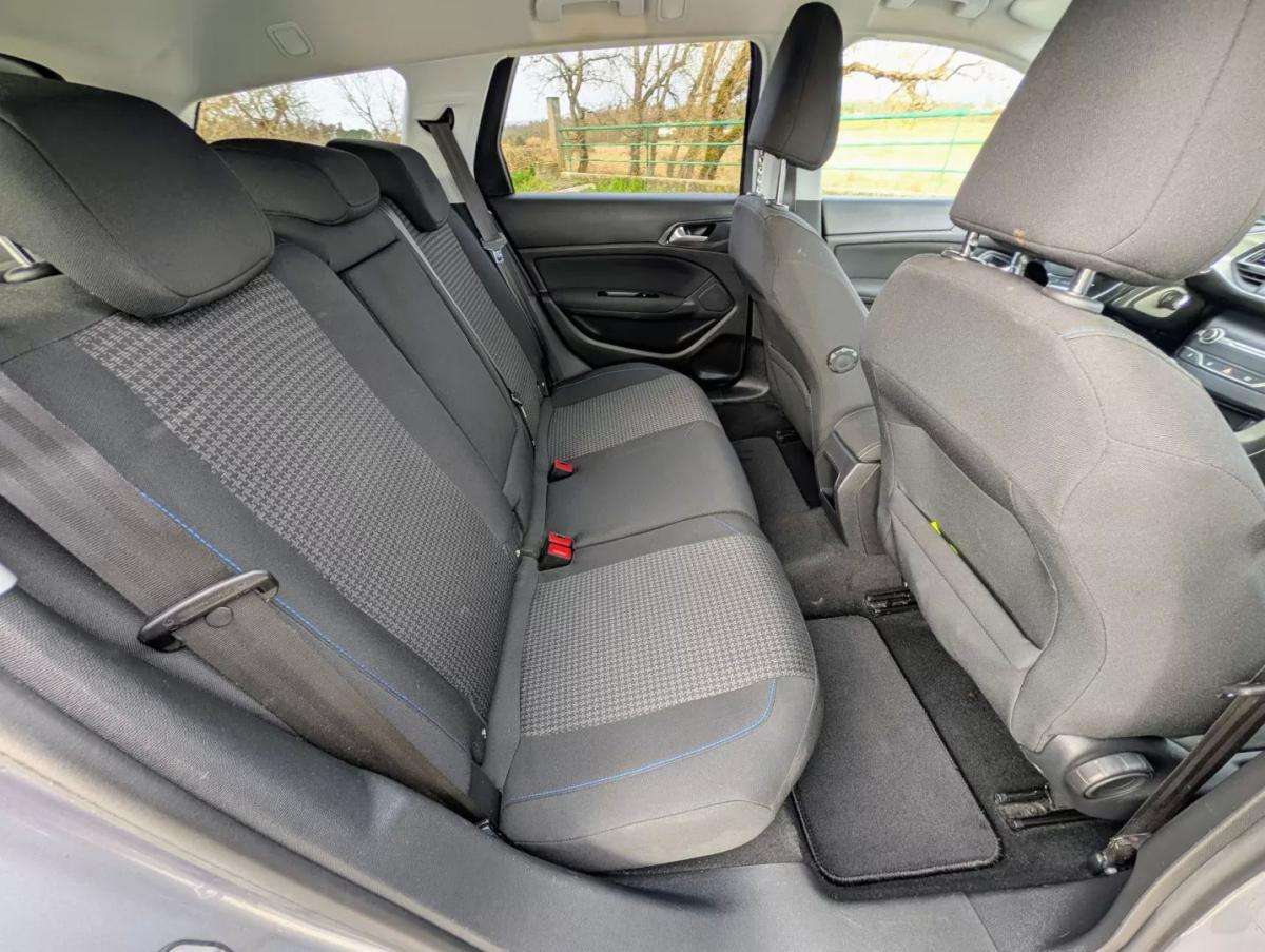 peugeot-308-sw-2019-diesel-1499cc