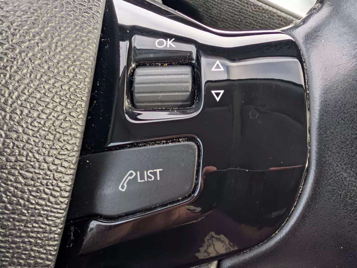 peugeot-308-sw-2019-diesel-1499cc