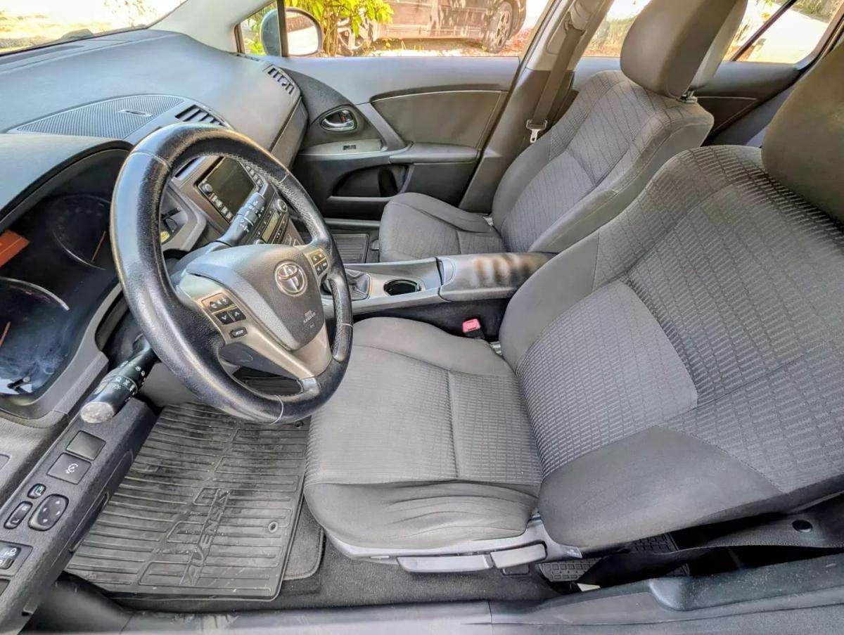 toyota-avensis-sw-2010-diesel-1998cc