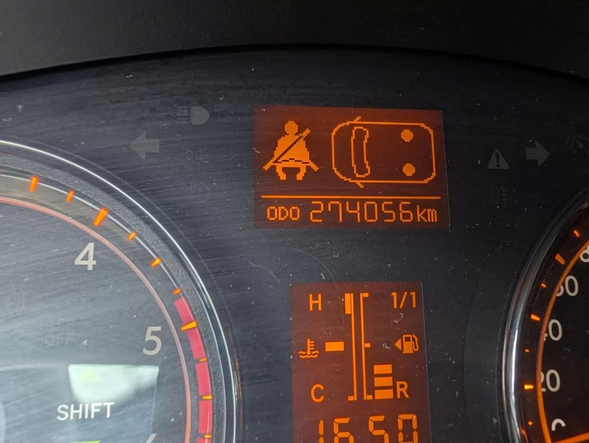 toyota-avensis-sw-2010-diesel-1998cc