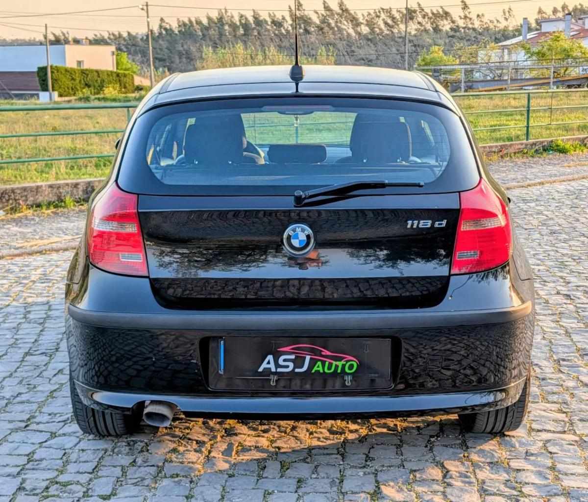 bmw-serie-1-2007-diesel-1995cc