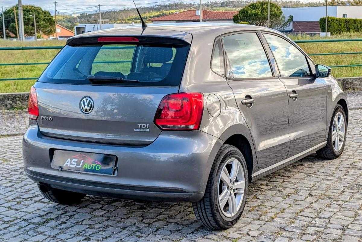 volkswagen-polo-2012-diesel-1598cc