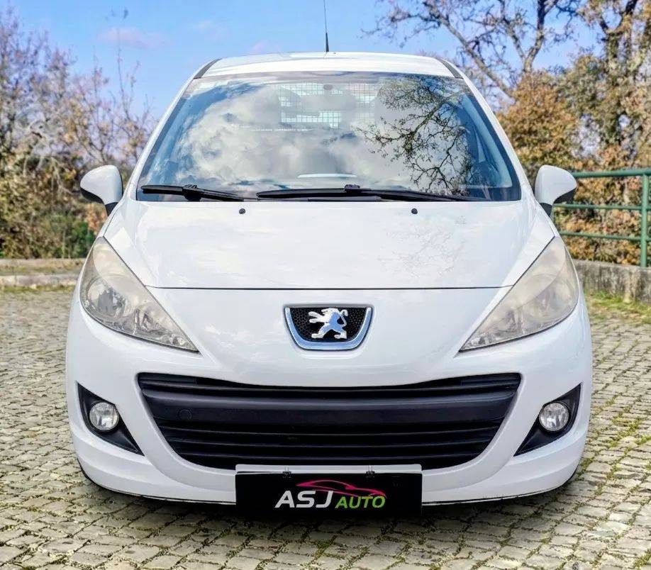 peugeot-207-2011-diesel-1400cc