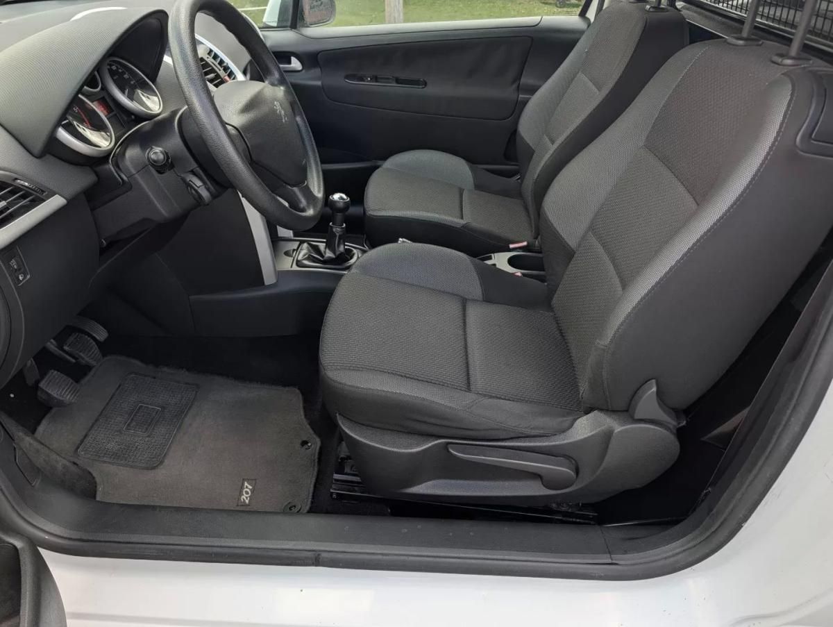 peugeot-207-2011-diesel-1400cc