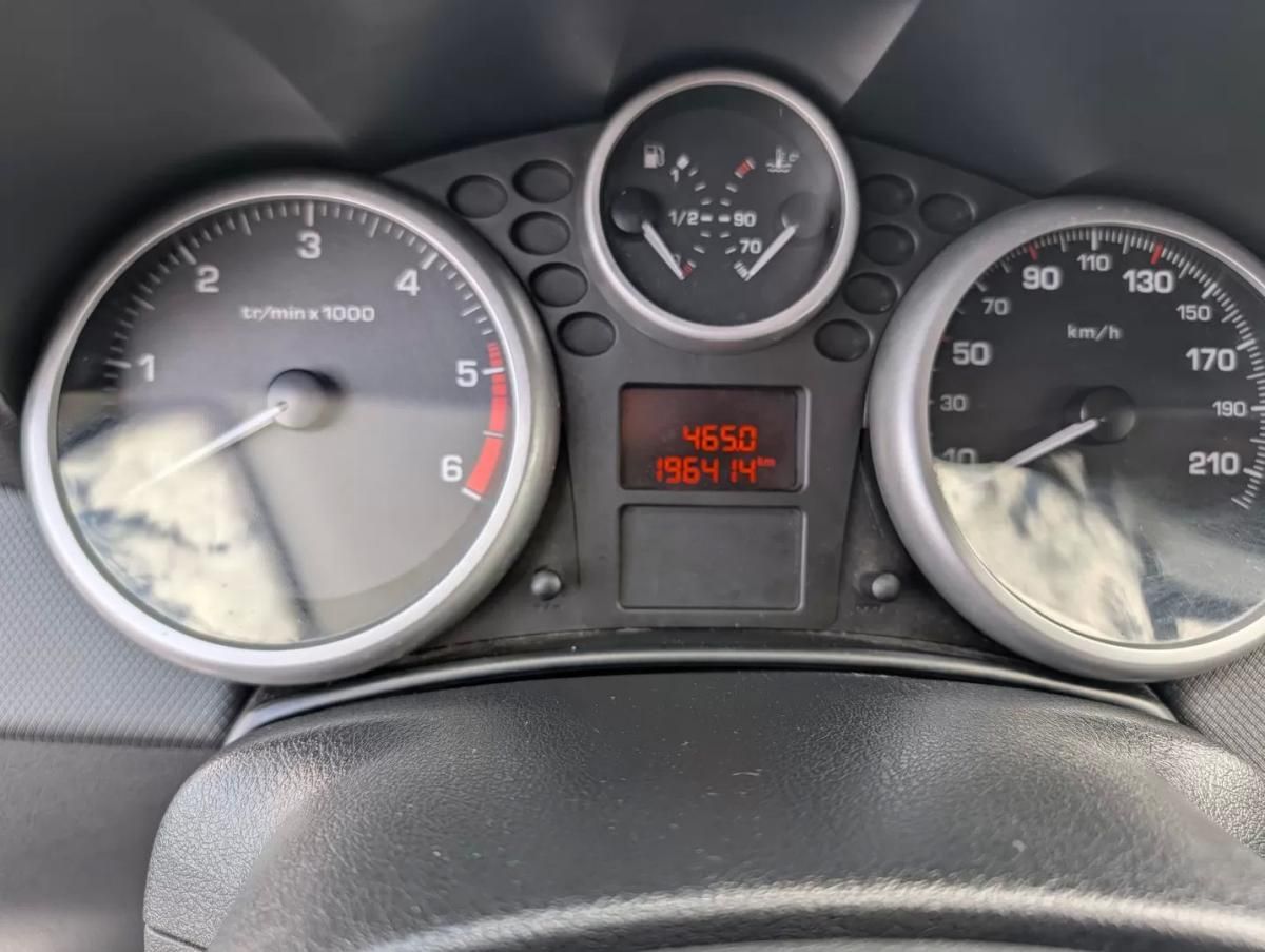 peugeot-207-2011-diesel-1400cc