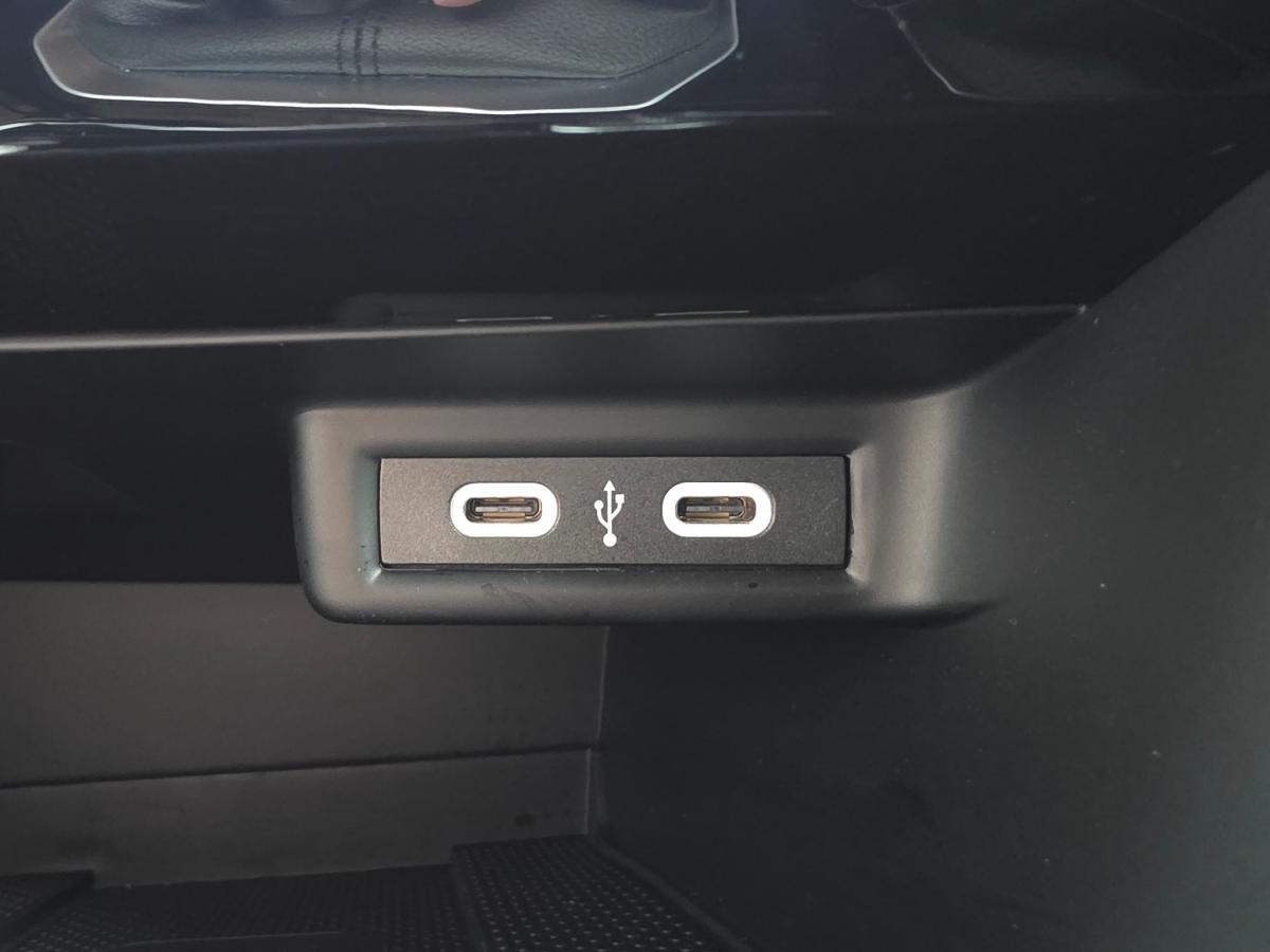 volkswagen-t-roc-2024-gasolina-999cc