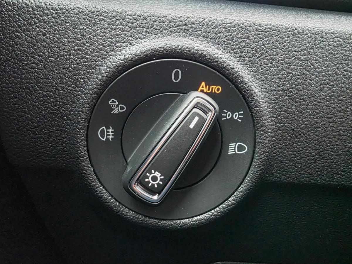 volkswagen-t-roc-2024-gasolina-999cc