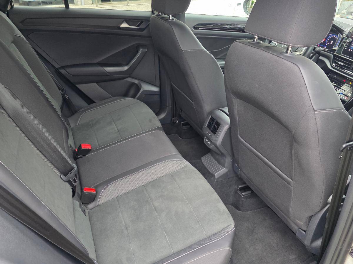 volkswagen-t-roc-2024-gasolina-999cc