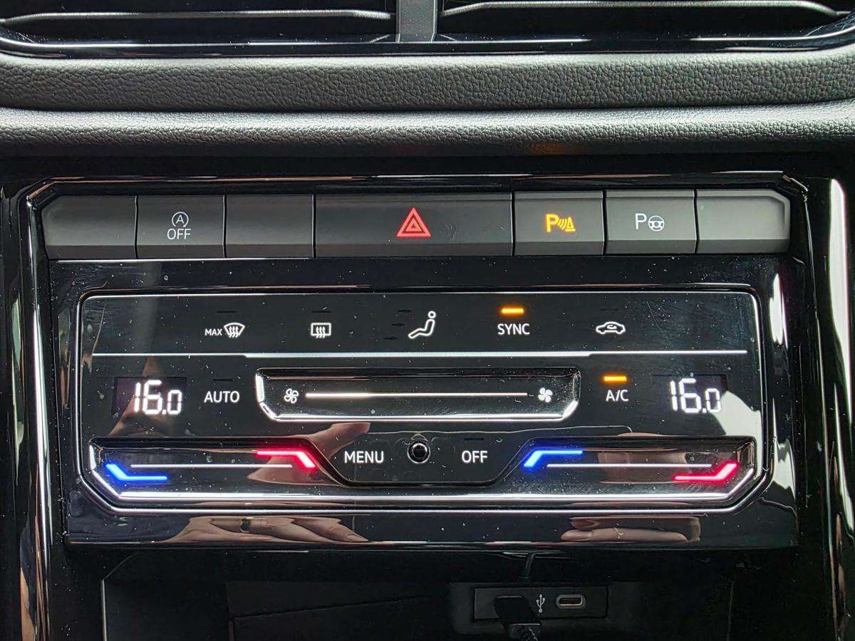 volkswagen-t-roc-2024-gasolina-999cc
