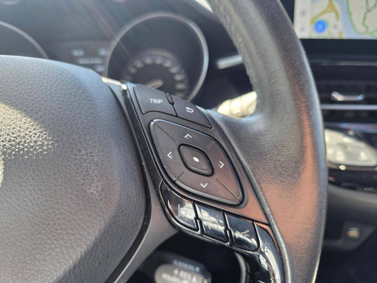 toyota-c-hr-2023-hibrido-a-gasolina-1798cc