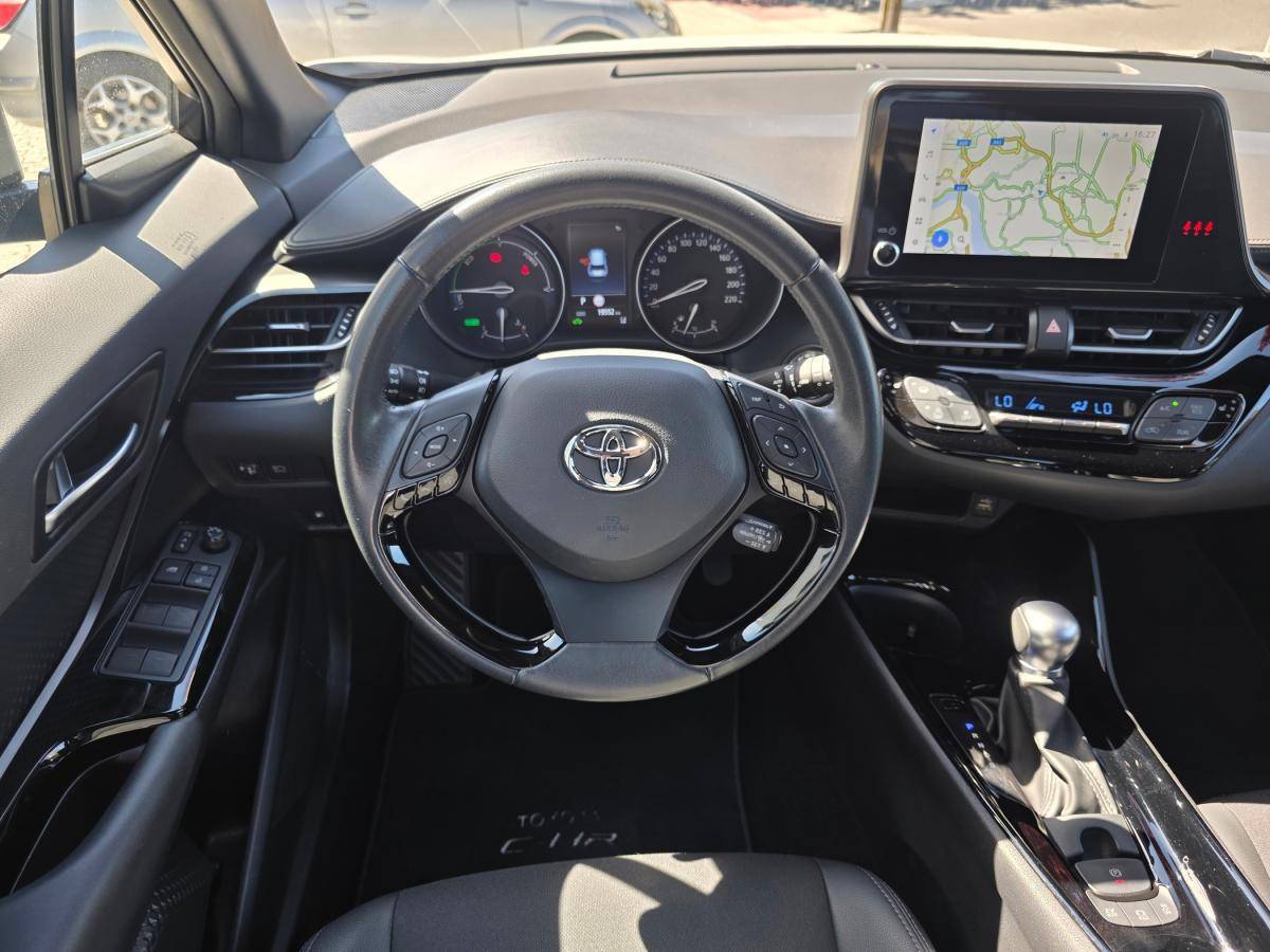 toyota-c-hr-2023-hibrido-a-gasolina-1798cc