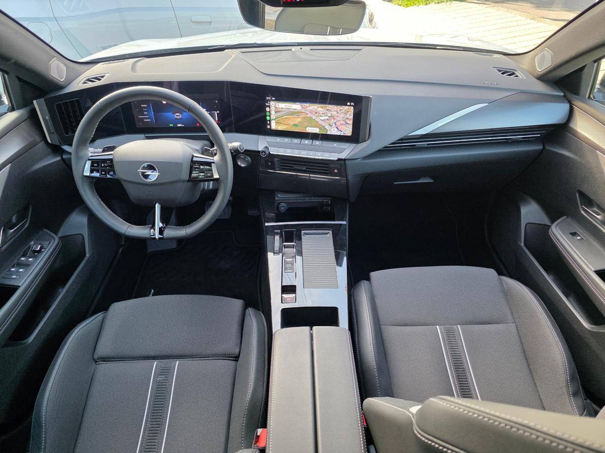 opel-astra-sport-tourer-2025-gasolina-1199cc