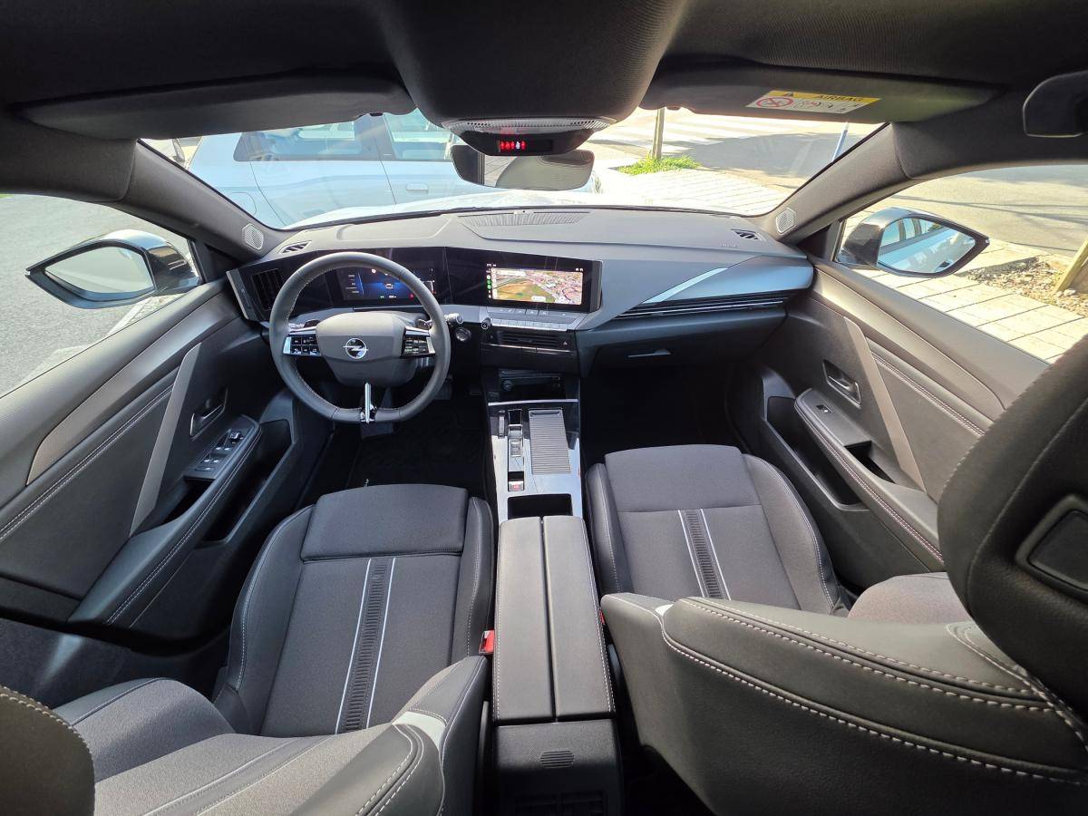 opel-astra-sport-tourer-2025-gasolina-1199cc
