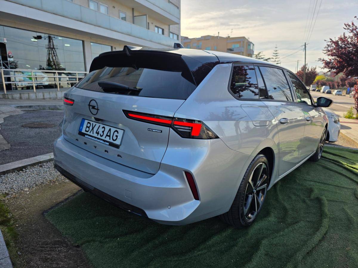 opel-astra-sport-tourer-2025-gasolina-1199cc