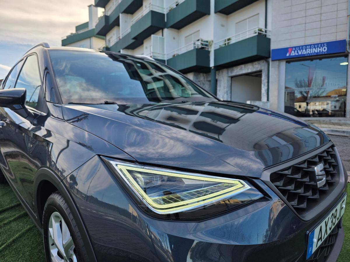 seat-arona-2023-gasolina-999cc
