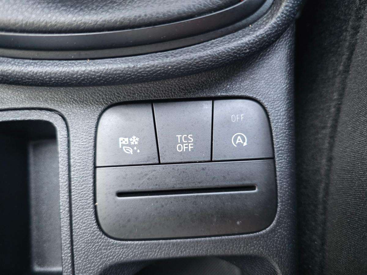 ford-fiesta-2022-gasolina-998cc