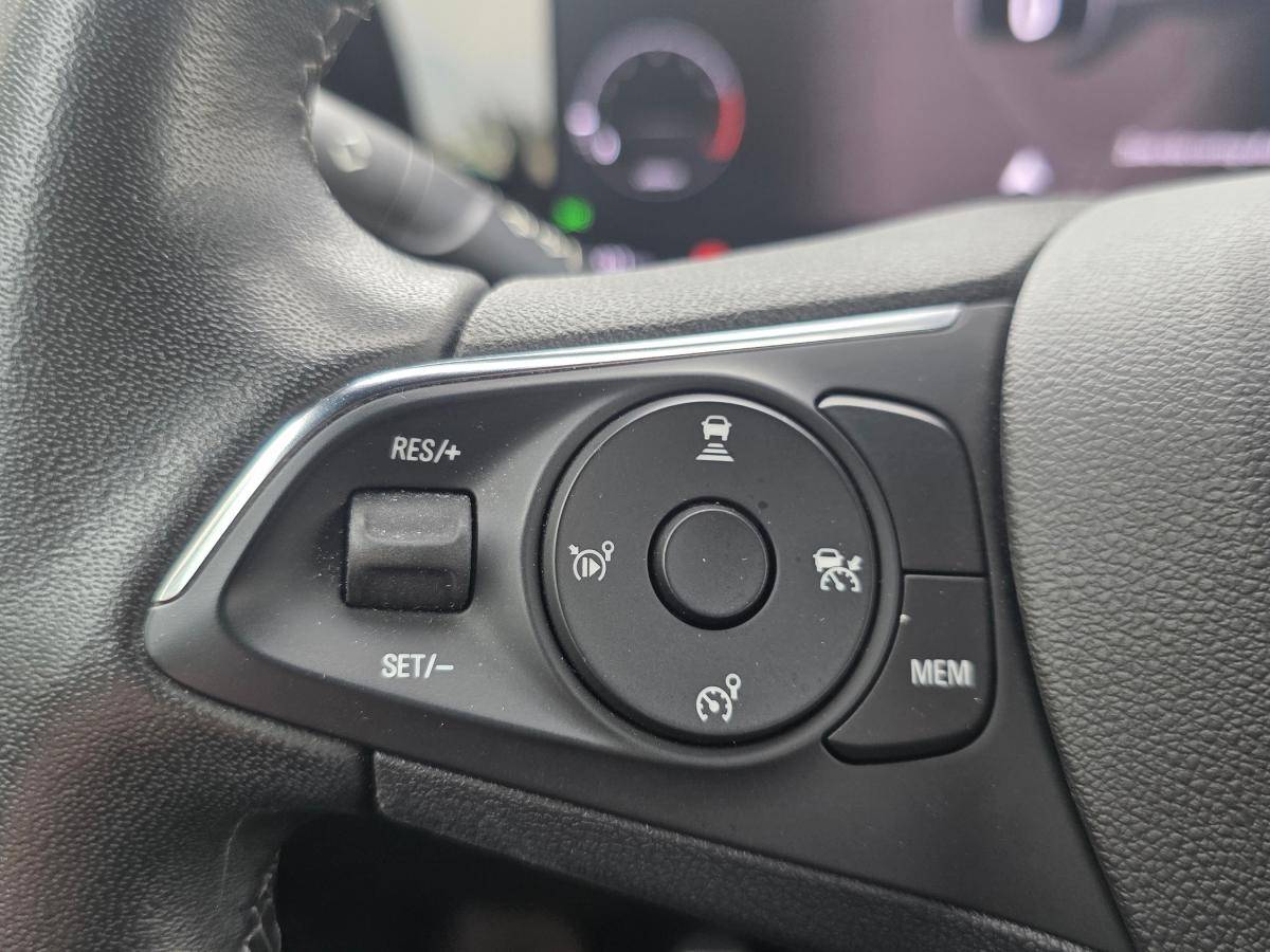 opel-mokka-2023-gasolina-1199cc