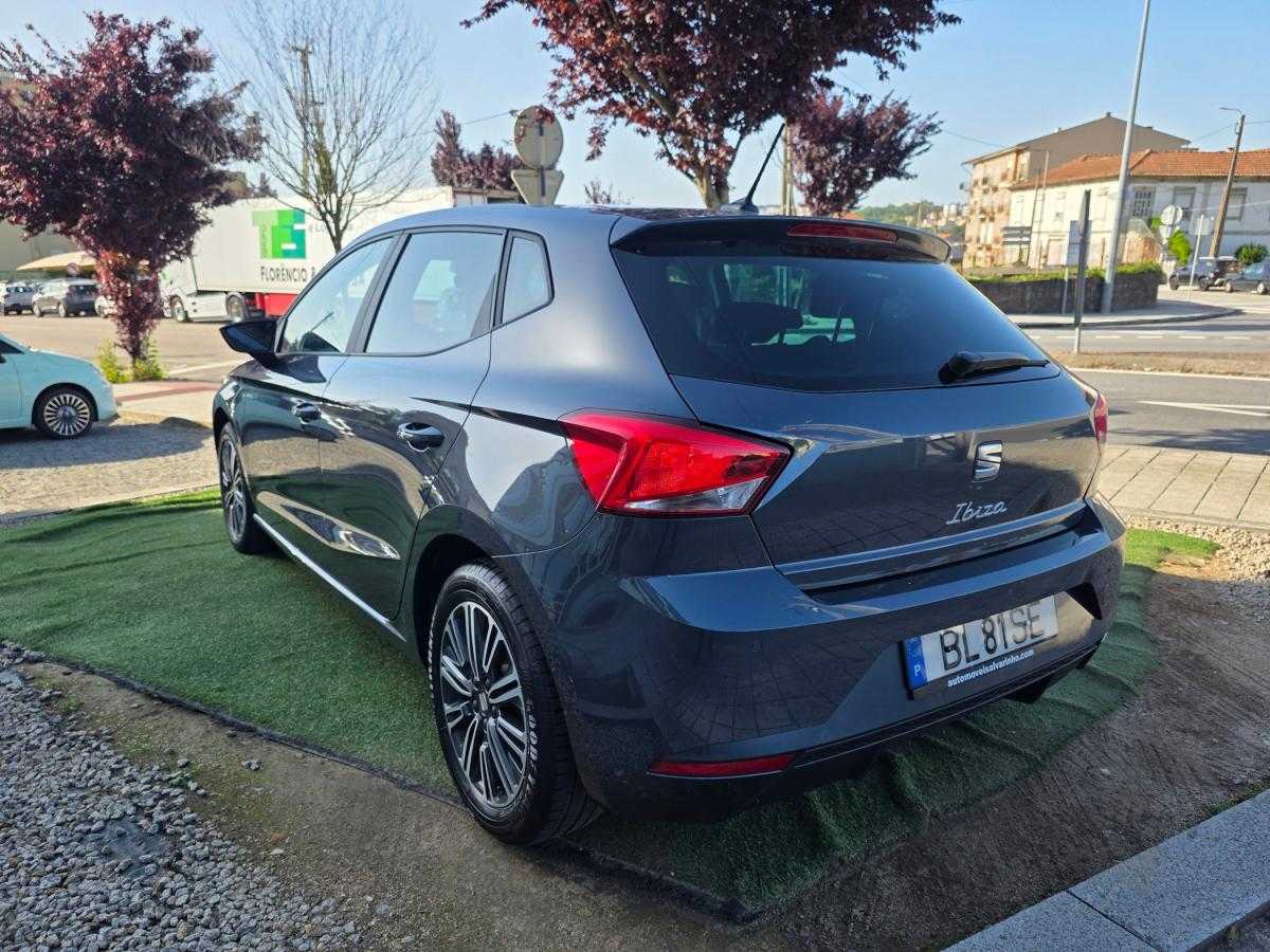 seat-ibiza-2024-gasolina-999cc