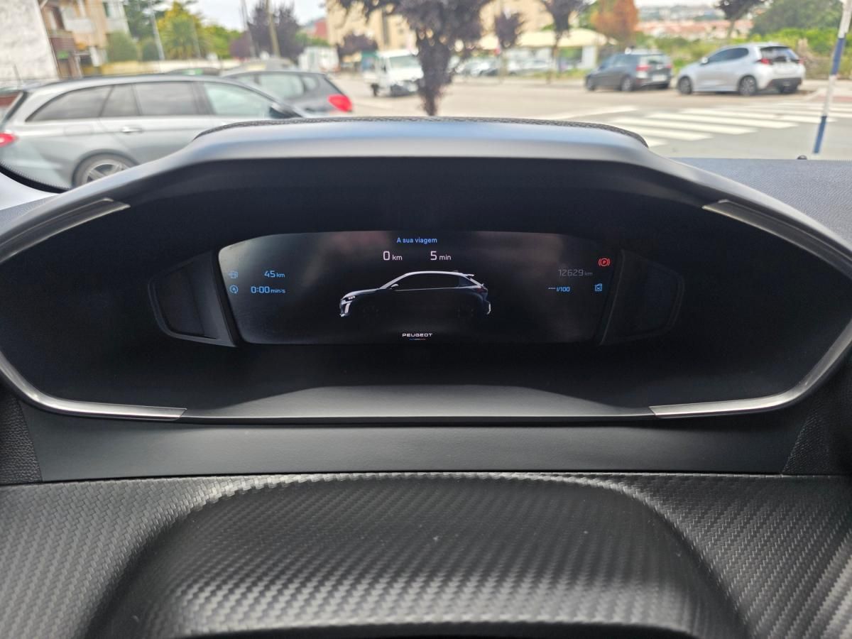 peugeot-208-2025-gasolina-1199cc