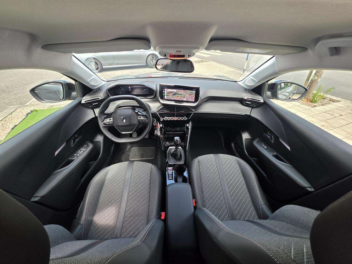 peugeot-208-2025-gasolina-1199cc