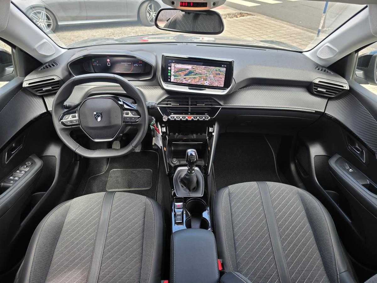 peugeot-208-2025-gasolina-1199cc