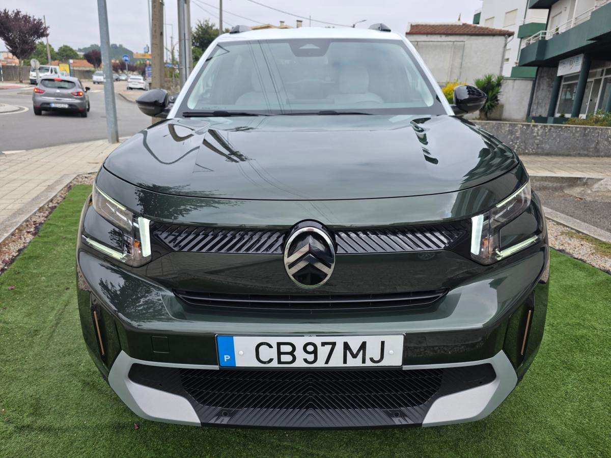 citroen-e-c3-2025-eletrico-500cc
