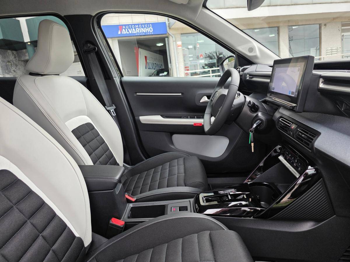 citroen-e-c3-2025-eletrico-500cc