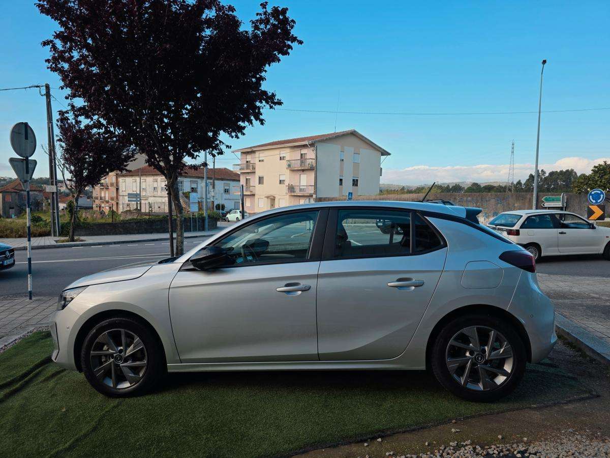 opel-corsa-2025-gasolina-1199cc