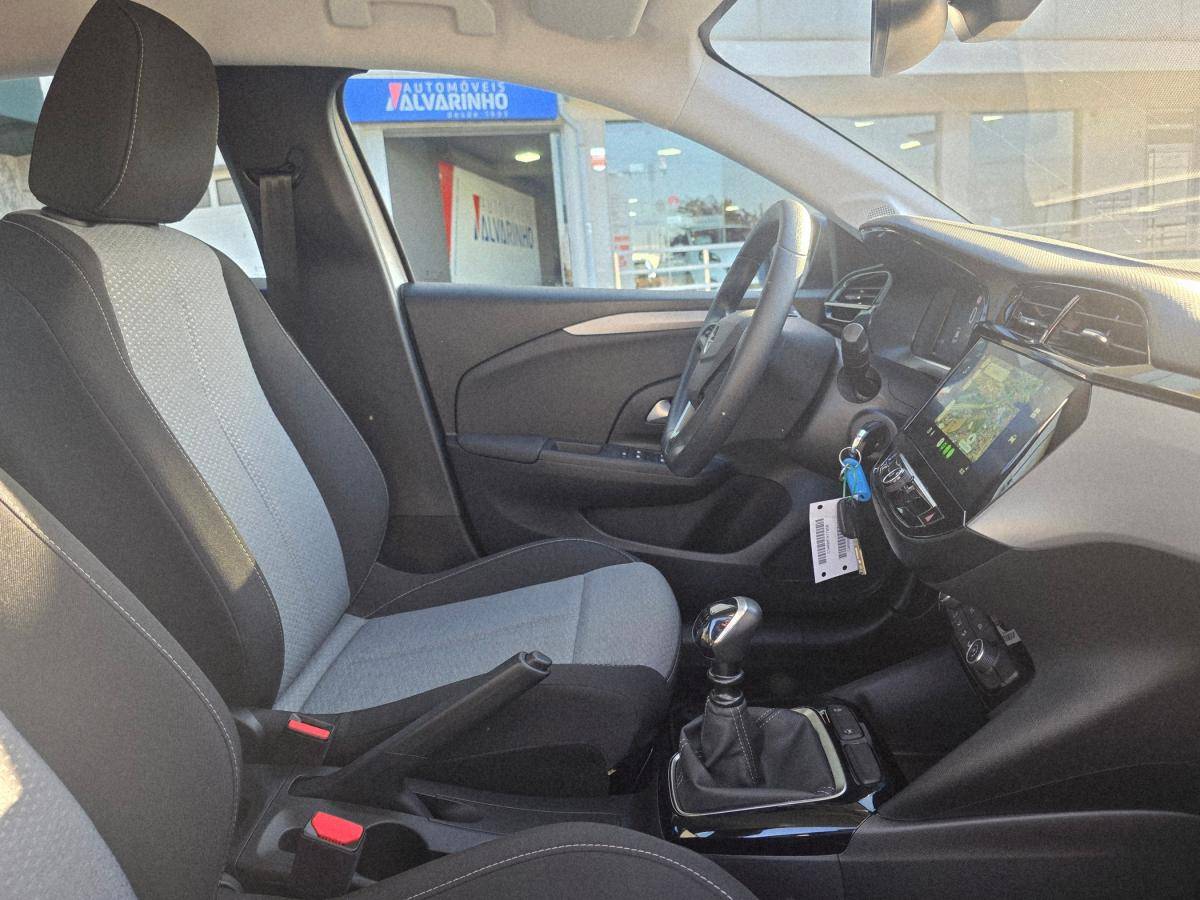 opel-corsa-2025-gasolina-1199cc