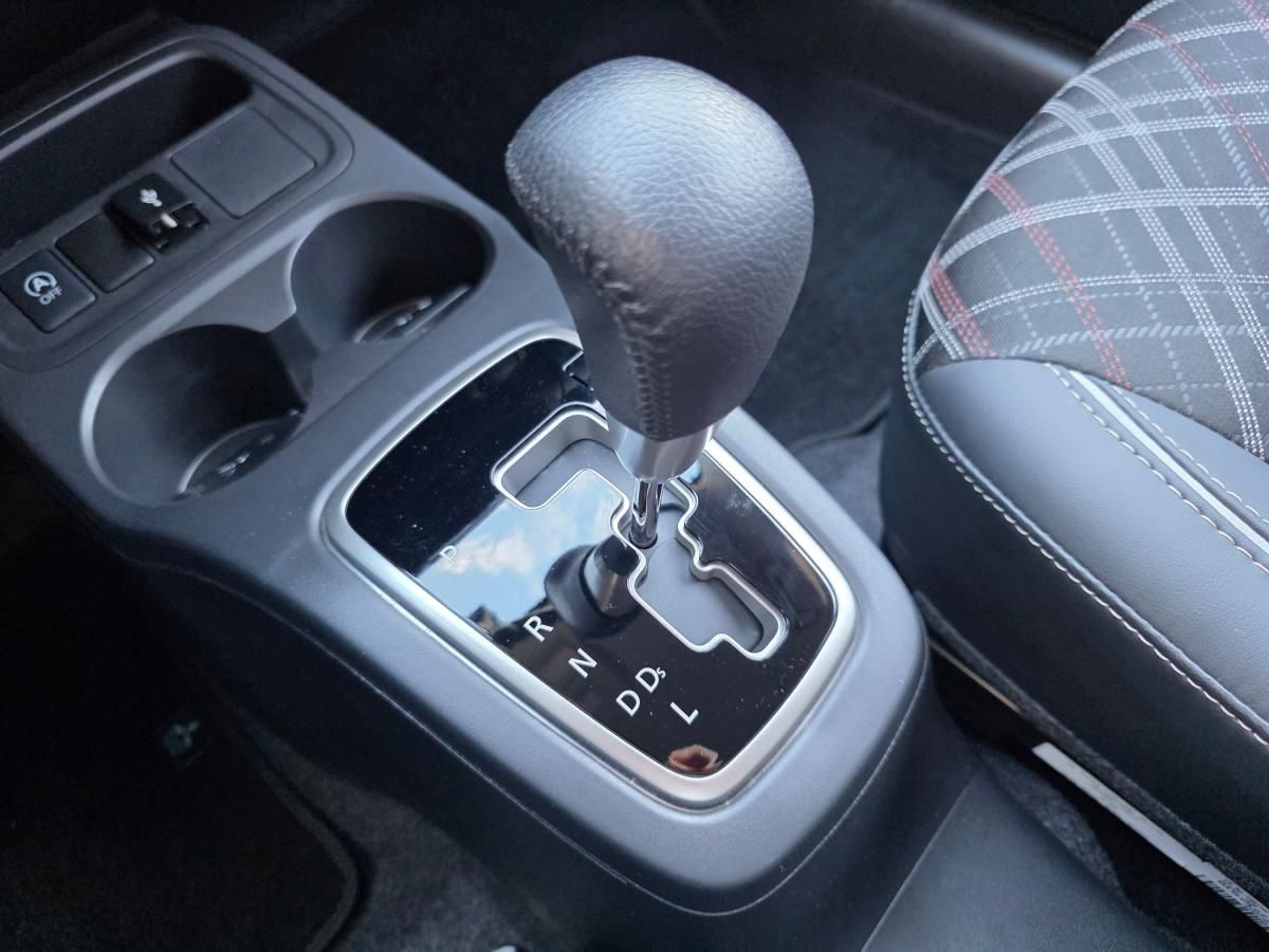 mitsubishi-space-star-2024-gasolina-1193cc